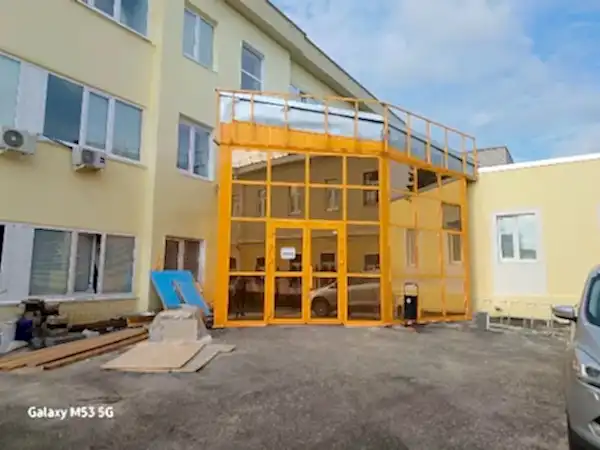 Алюминиевое остекление входной группы г. Екатеринбург