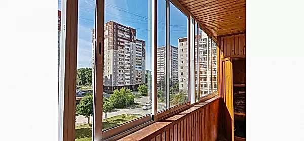 Остекление балкона